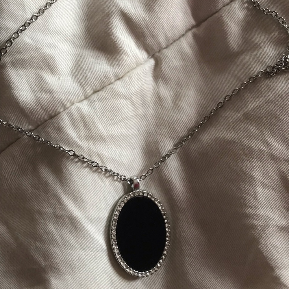 Long necklace